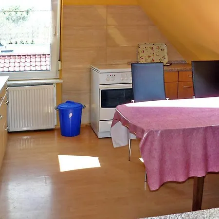 アパート Zur Sonne